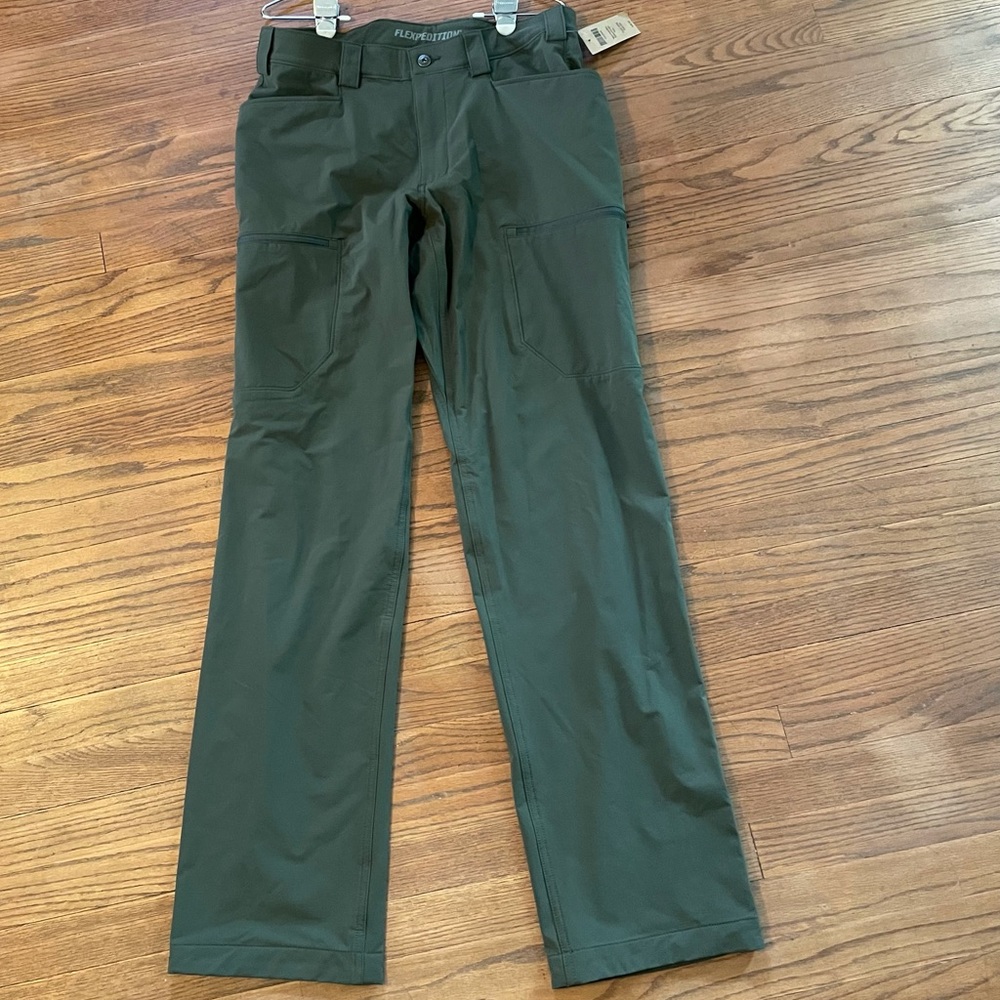 *New with tags* Alaskan Hardgear/Duluth Trading Flexpedition Pants